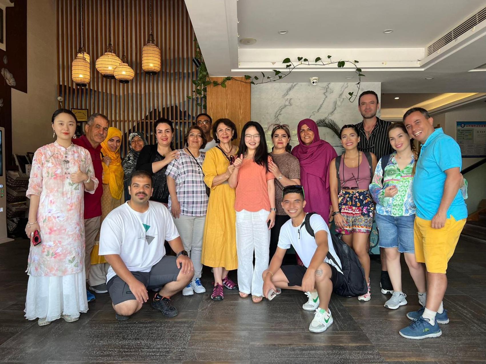 Xiangxi'S Love - Yangyun Hotel จางเจียเจี้ย ภายนอก รูปภาพ